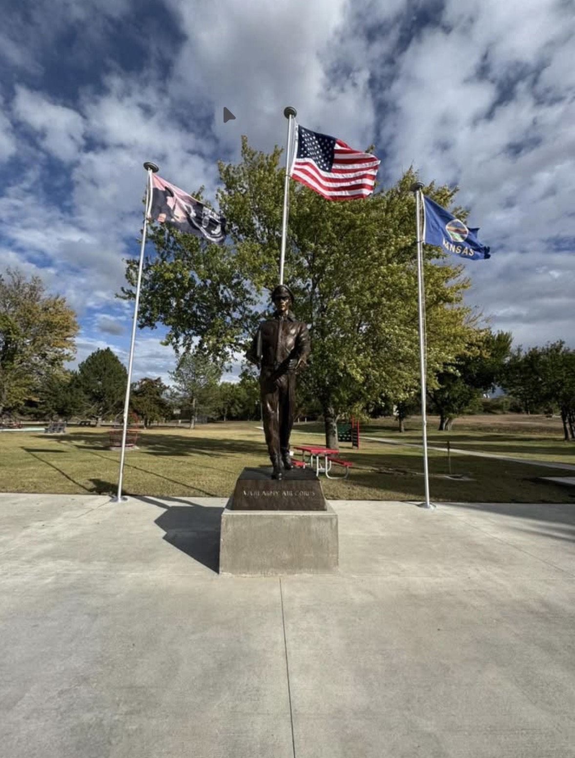 Bronze airman at the Ray Toll Veterans Memorial